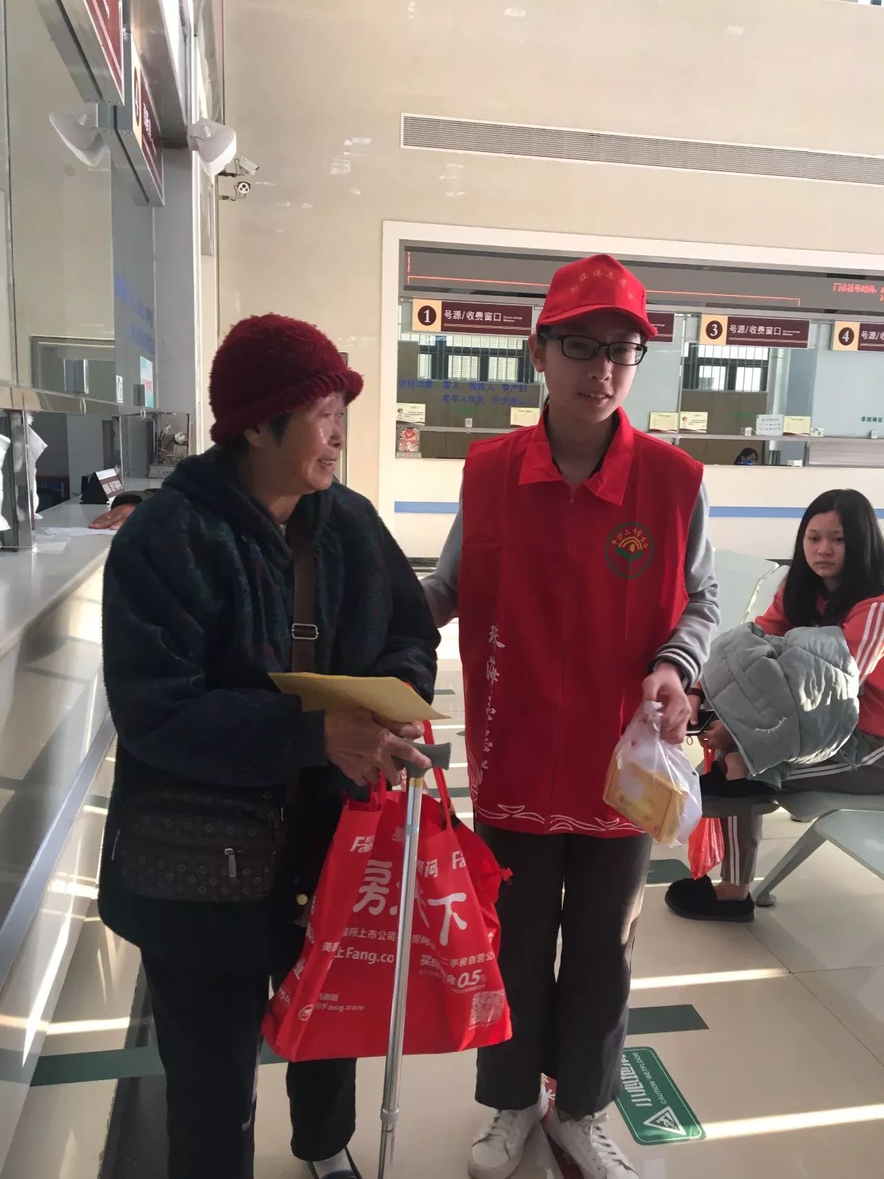 接力中国梦——市五院团委开展志愿者服务岗前培训 接力中国梦——市五院团委开展志愿者服务岗前培训