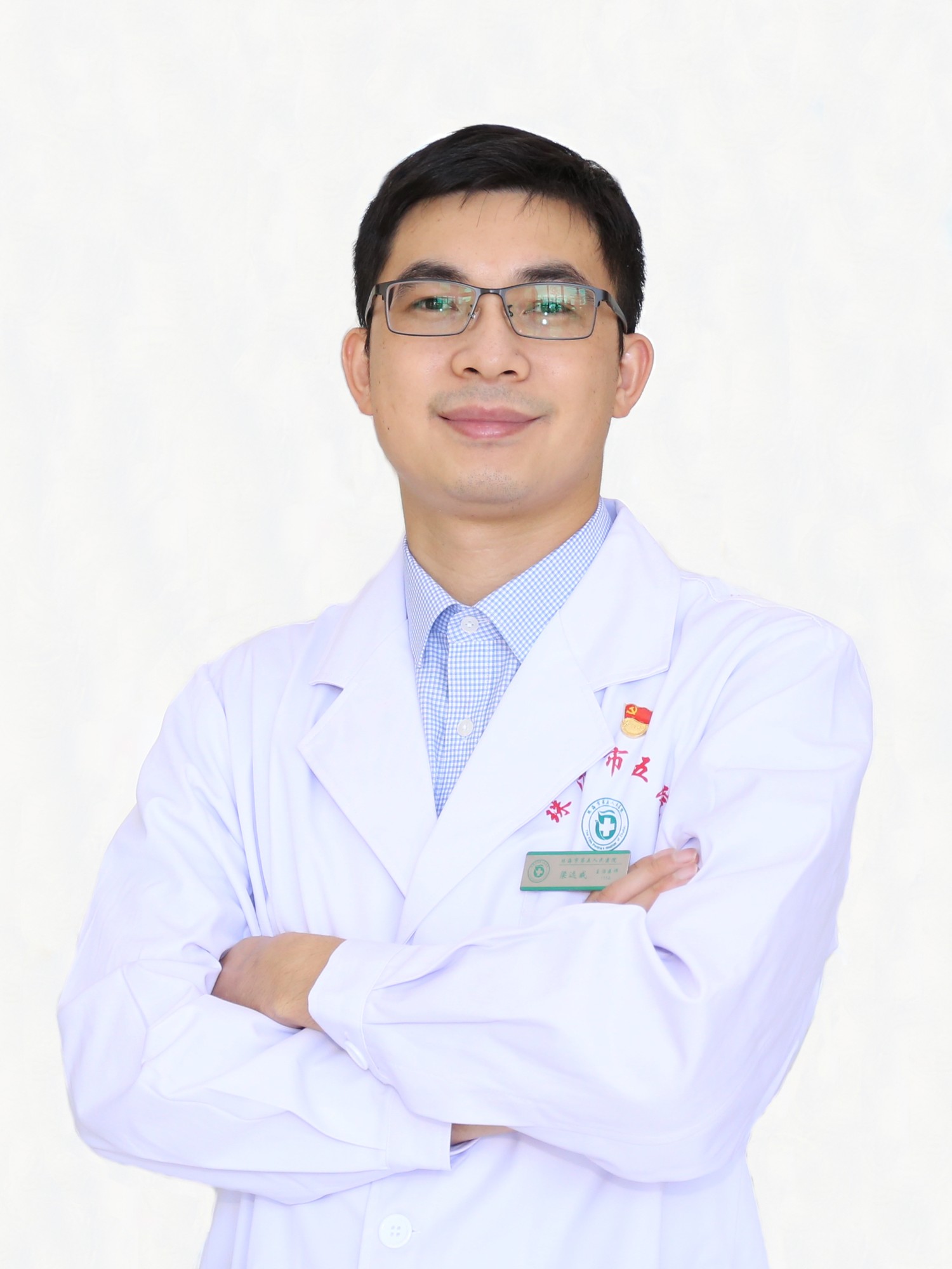 1659323577101902.jpg 梁远威2_副本.jpg